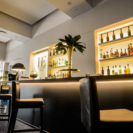 Excelsior Hotel 4*