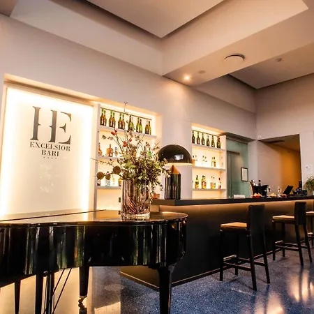 מלון Excelsior 4*